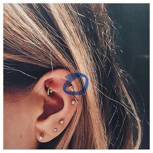 Bing Bang Jewelry Tiny Skull Studs NWT
